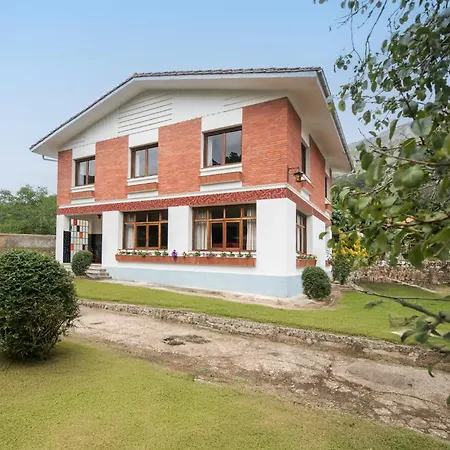 Casa Vacacional Valentin Chalet Mestas De Con